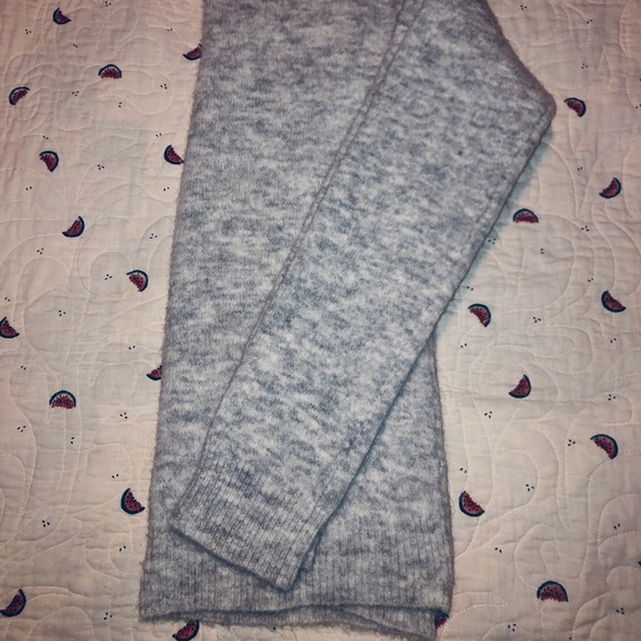 H&M turtleneck - Picture 5 of 5